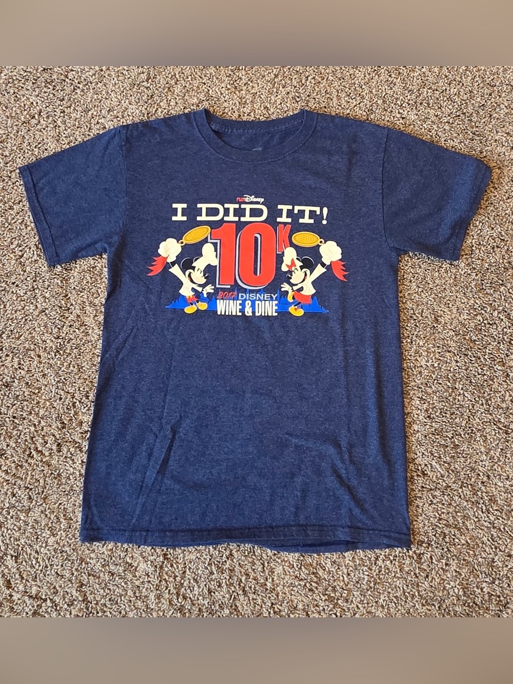 Women’s Size Small Disney T-Shirt Navy Blue